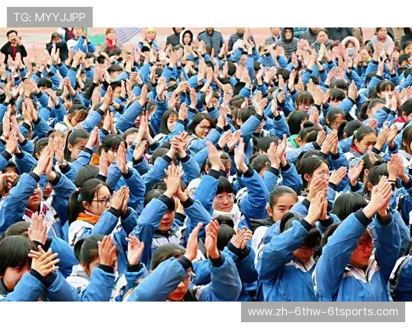 羽毛球新星徐严崭露头角 挑战世界舞台成就梦想